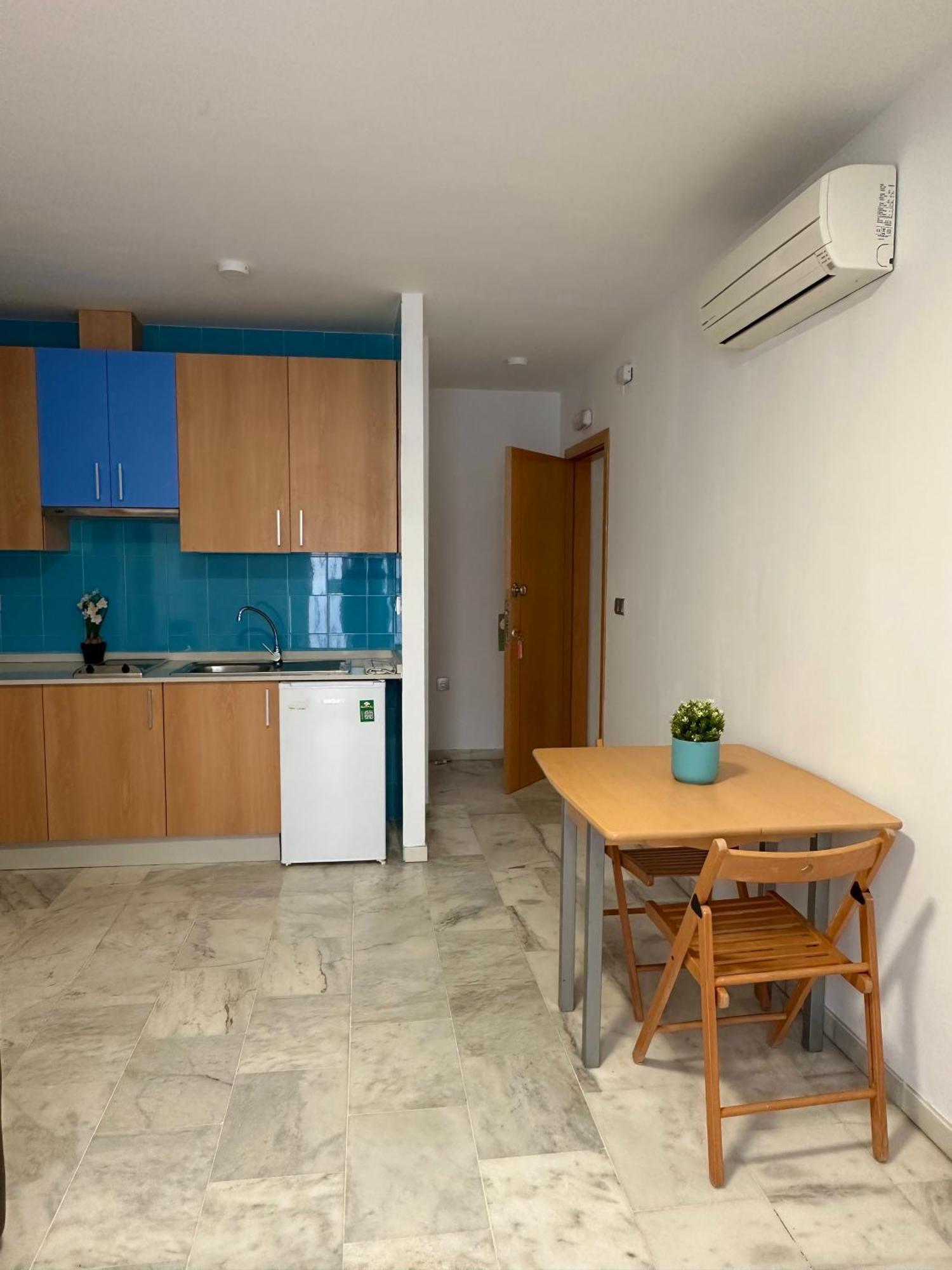 شيبيونا Apartahotel Dona Reyes المظهر الخارجي الصورة